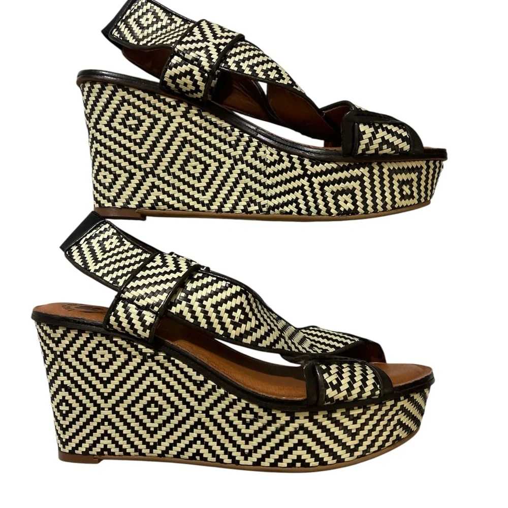 LUCKY BRAND Womens LK-KOKO Gun Metal Bomarzo Platform Sandals Shoes 7.5